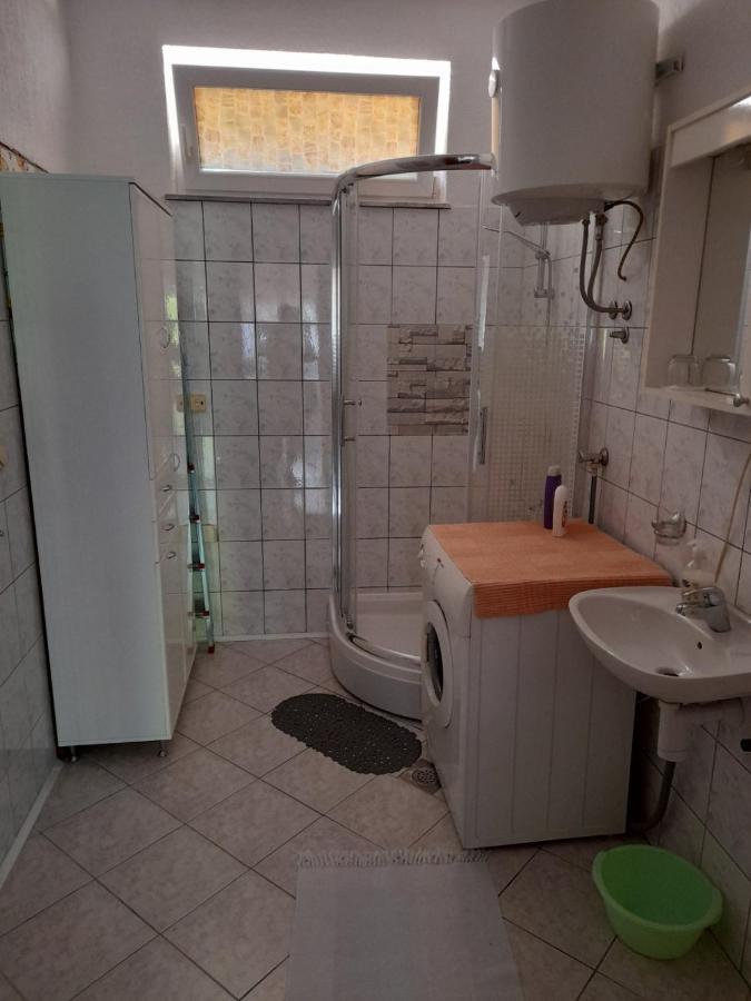 Apartment Mirjana Banja Luka Exteriör bild